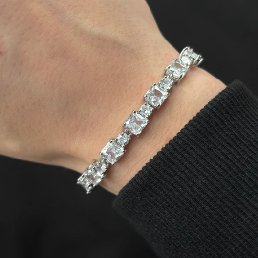 Square Crystal Bracelet (Silver)
